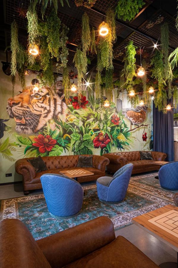 Riku Hotel 罗伊特林根 外观 照片
